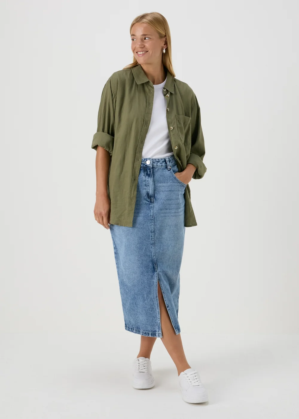 Light Wash Denim Midi Skirt - Size 8 Image 4