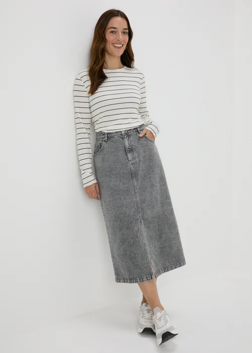 Grey Denim Midi Skirt - Size 8 Image 1