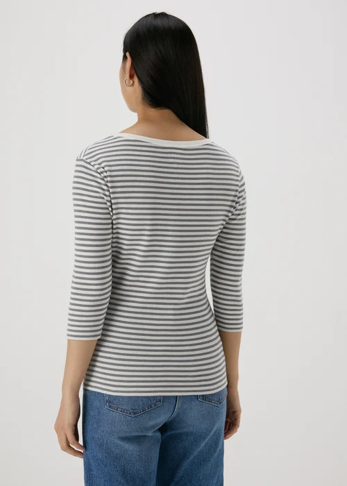 Grey Stripe 3/4 Sleeve Fitted T-Shirt - 8 Image 2