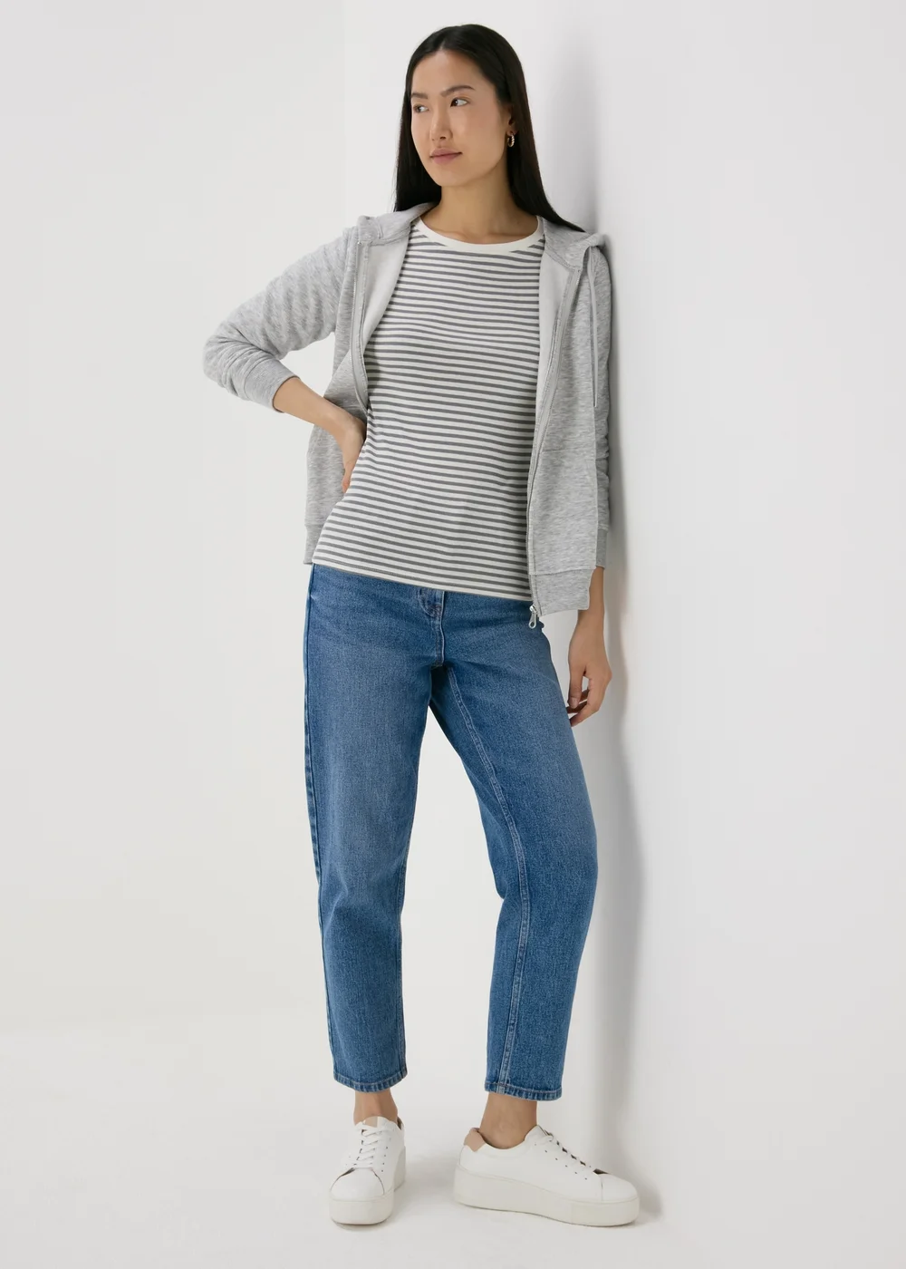 Grey Stripe 3/4 Sleeve Fitted T-Shirt - 8 Image 4