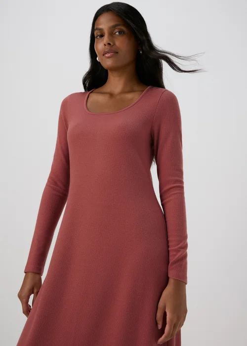 Pink Ribbed Scoop Neck Midi Dress - 8 Image 3