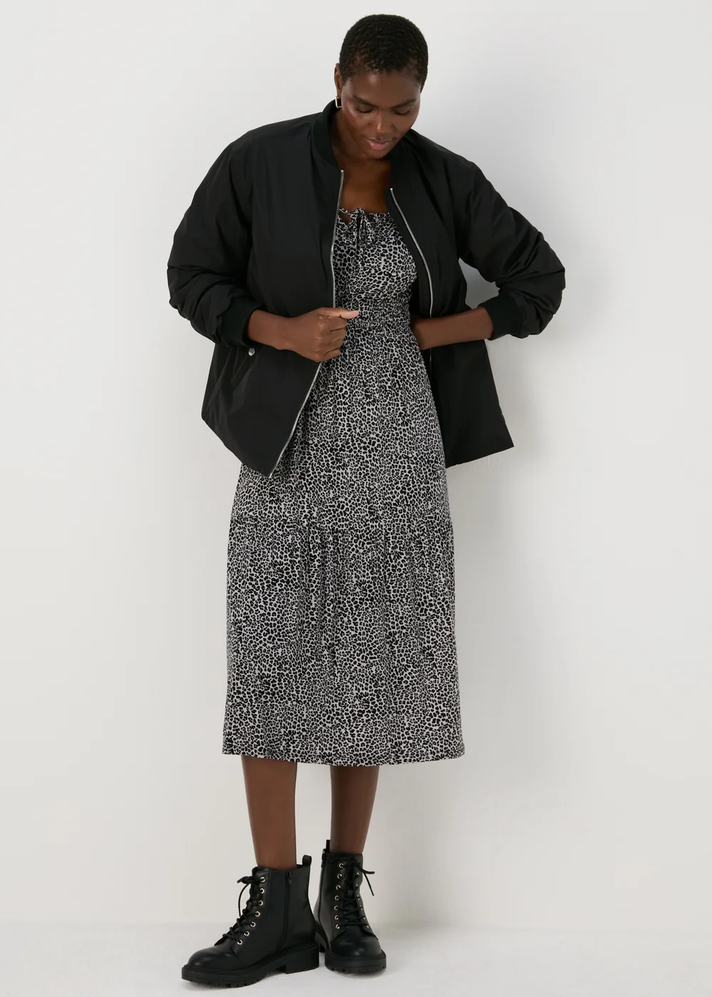 Leopard Print Shirred Midi Dress - 8 Image 4