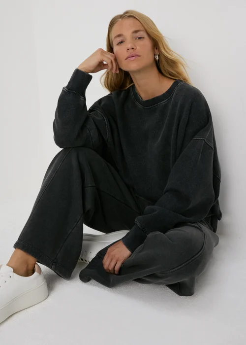 Charcoal Acid Wash Crop Sweatshirt - S Image 4