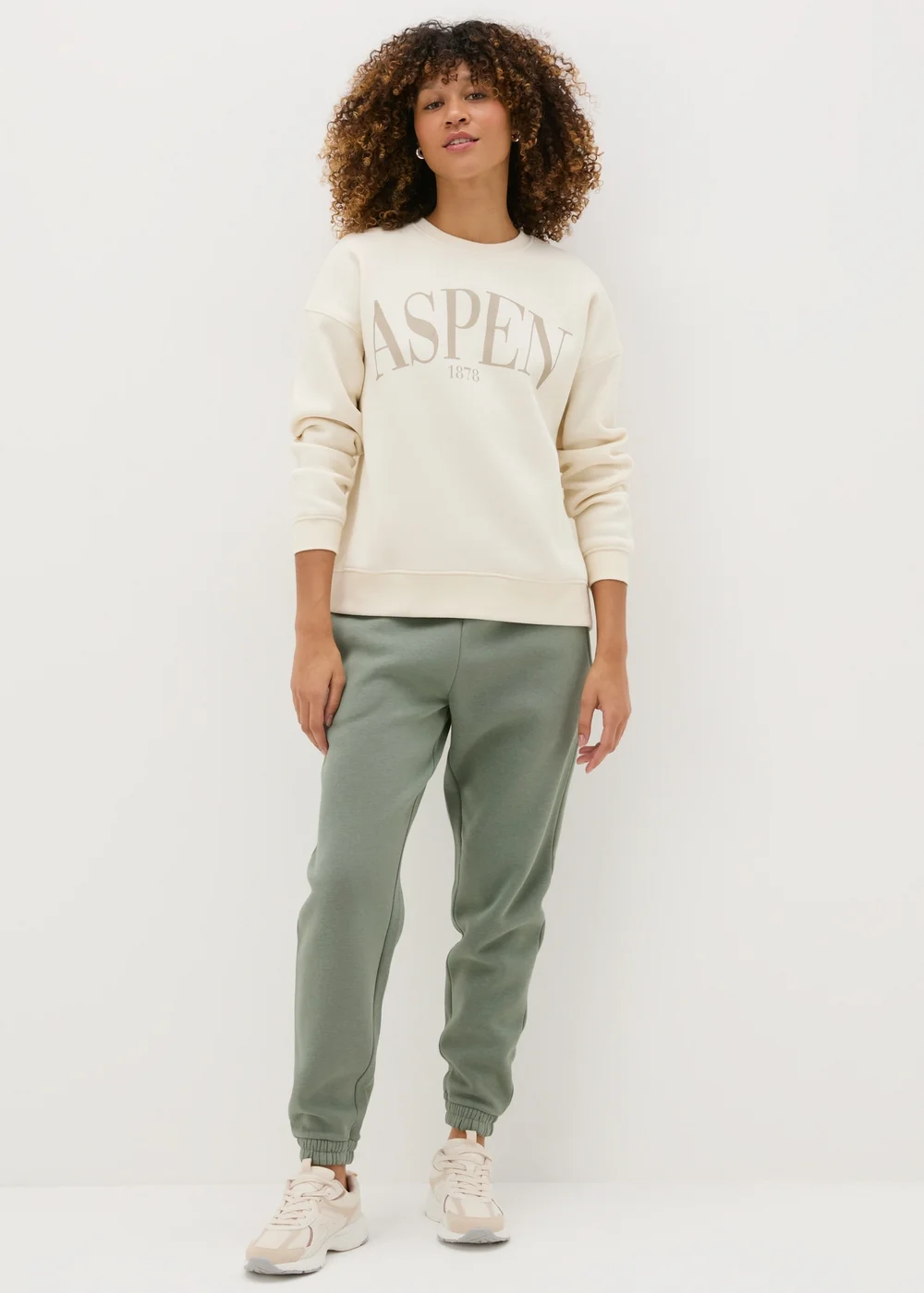 Green Co Ord Jogging Bottoms - S Image 1