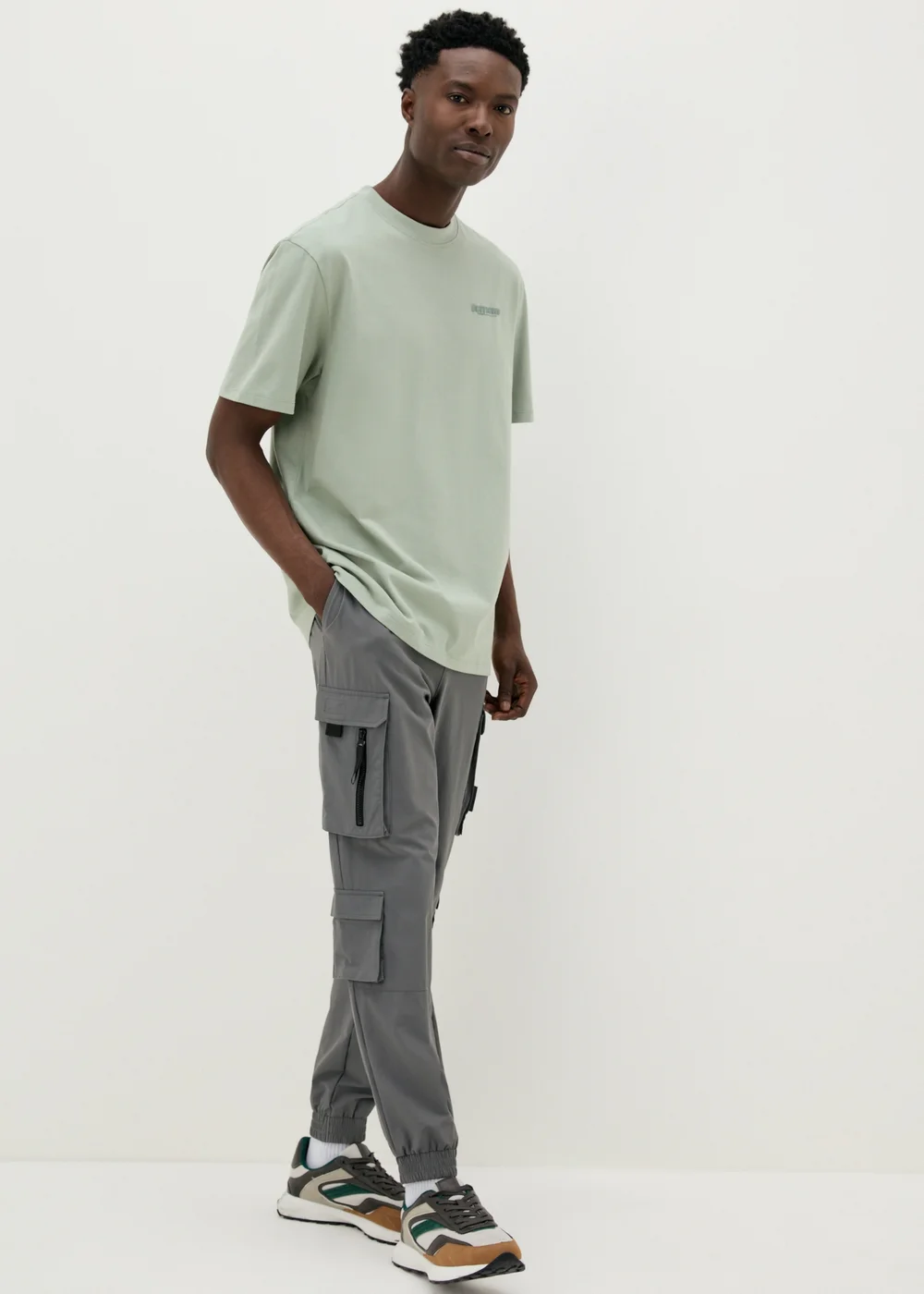 US Atheltic Grey Lighweight Cargo Jogging Bottoms - Extra small Image 1