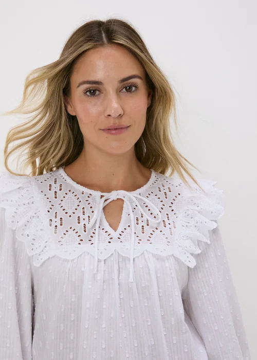 White Frill Embroidery Blouse - Size 8 Image 3