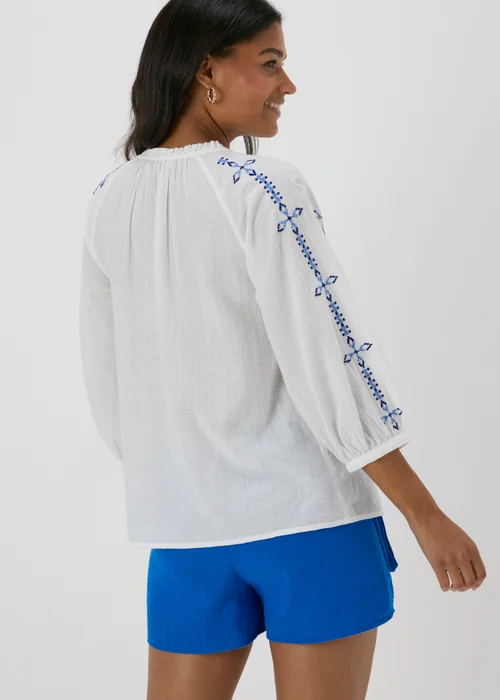 White Embroidered Blouse - 8 Image 2