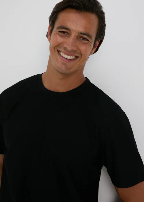 Black Textured T-Shirt - S Image 3