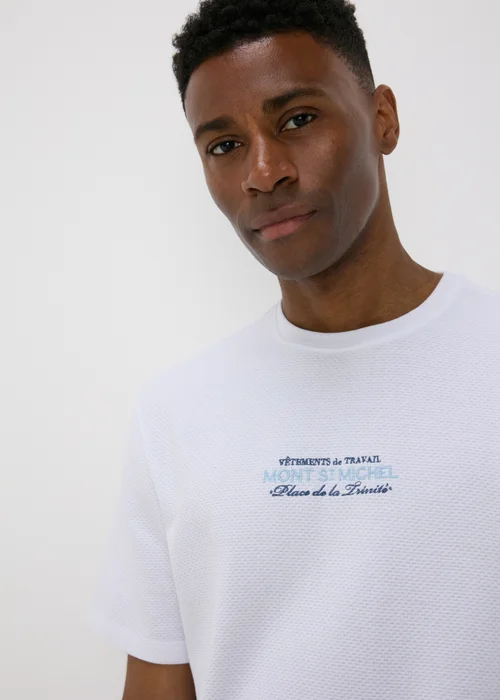 White Embroidered Textured T-Shirt - S Image 3