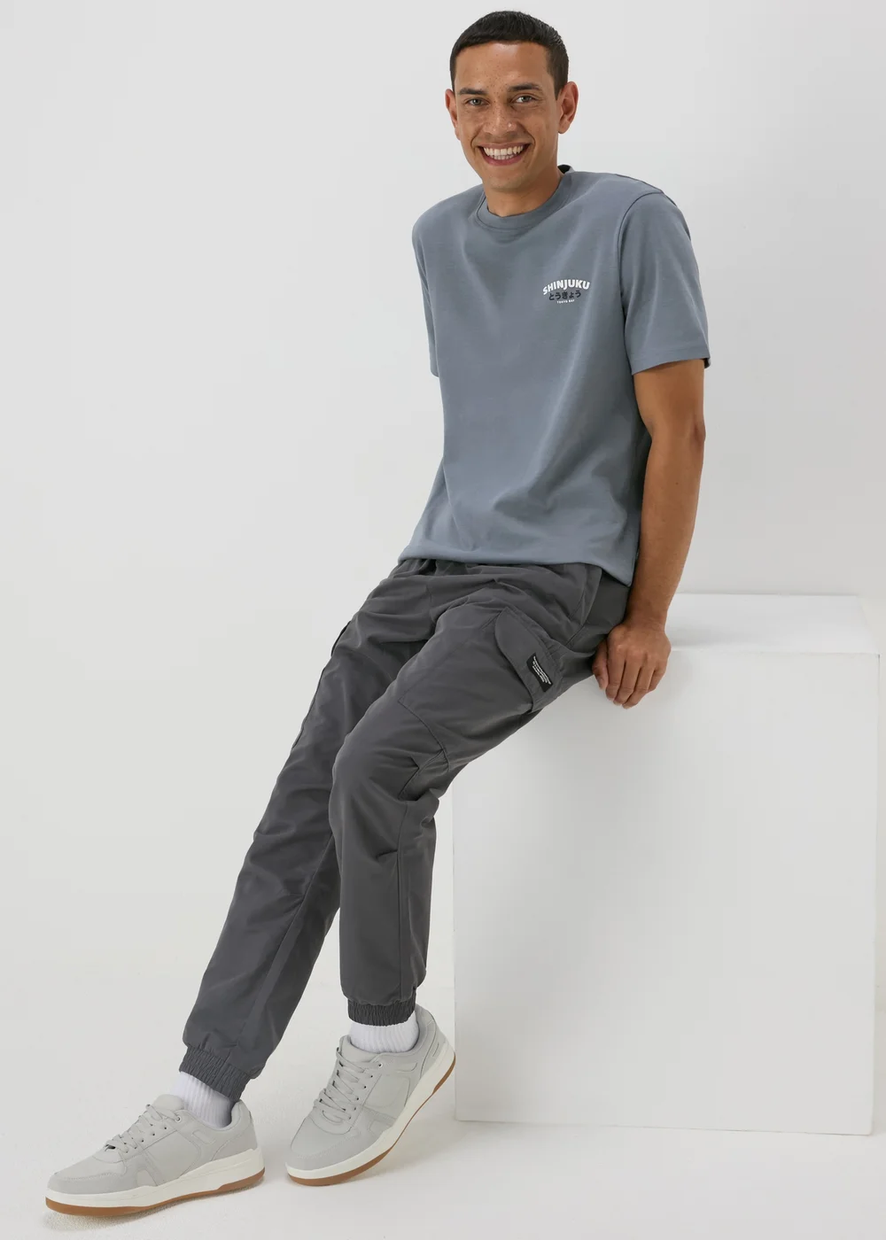 Charcoal Tokyo Printed T-Shirt - S Image 4