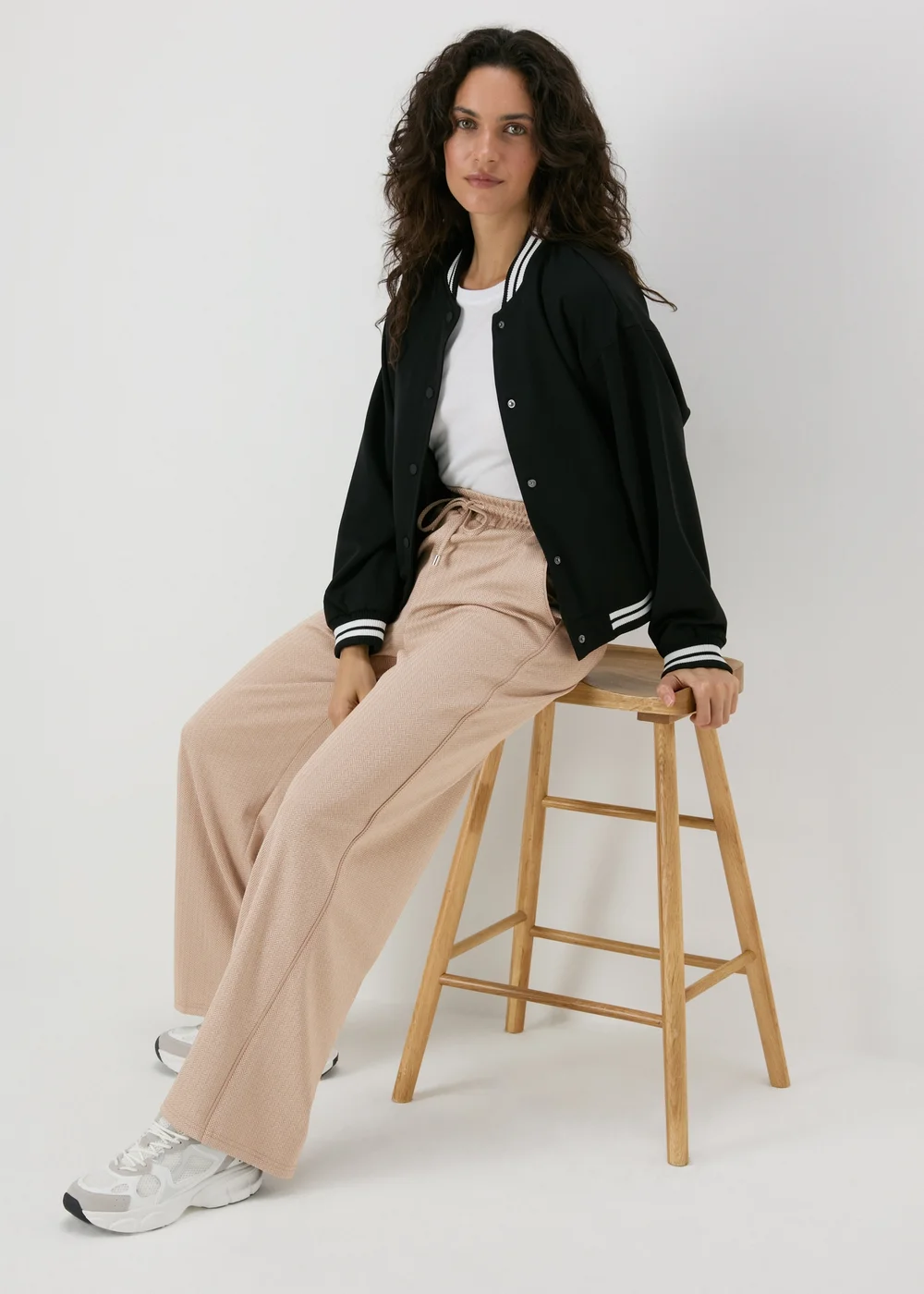 Beige Textured Straight Leg Jogging Bottoms - 8 Image 4