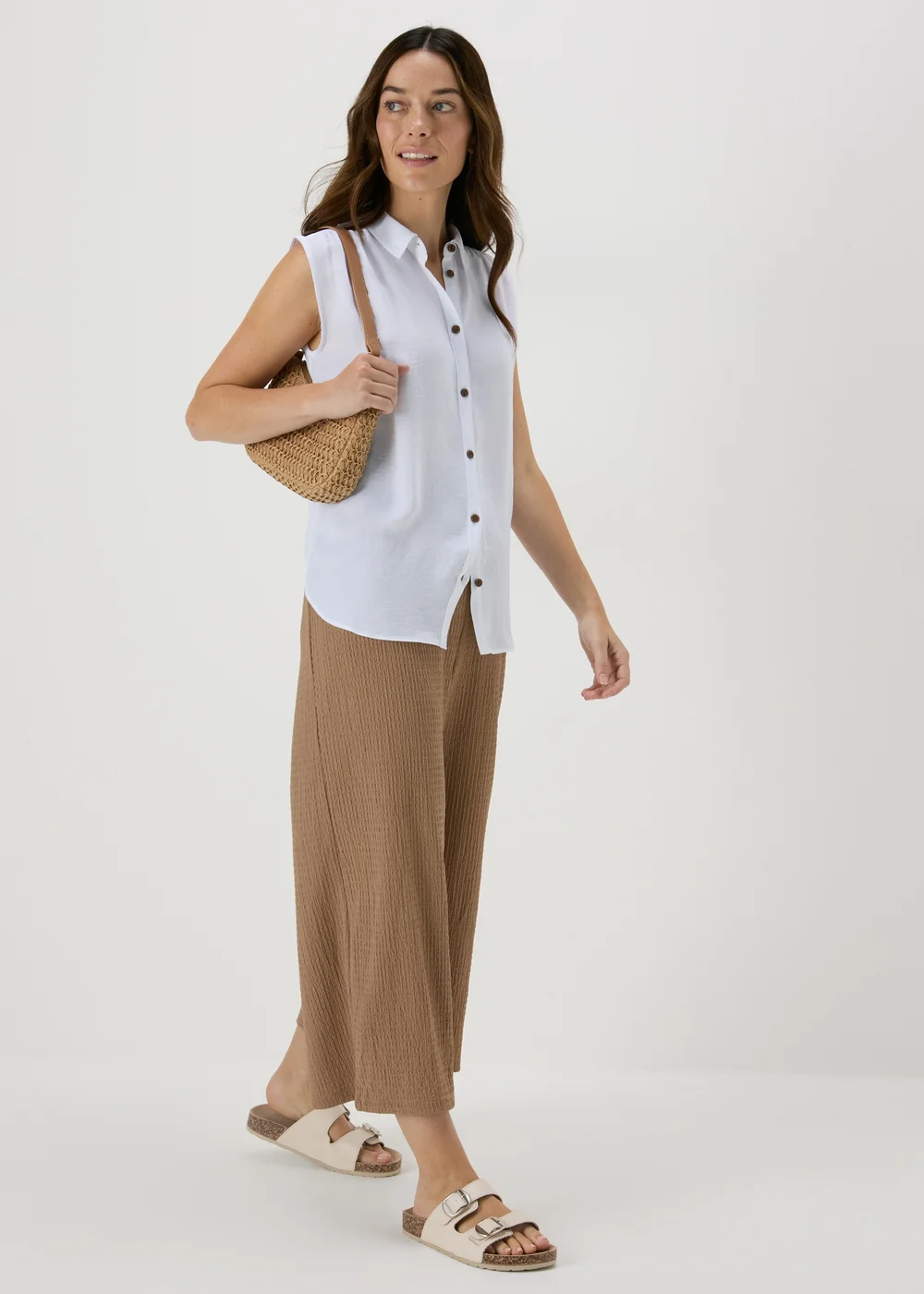 White Sleeveless Button Shirt - 8 Image 4