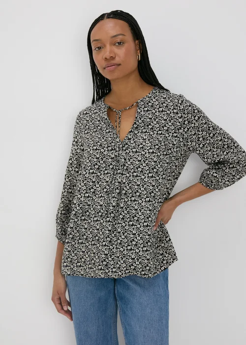 Black Floral Blouse - 8 Image 1