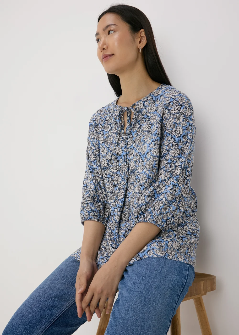 Blue Floral Blouse - 8 Image 1
