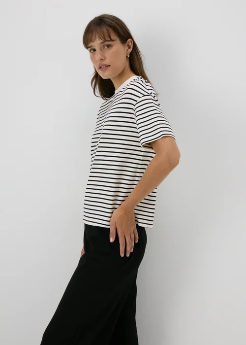 Et Vous White & Navy T Shirt - Size 8 Image 1