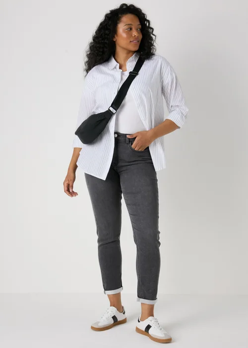 Jolie Grey Relaxed Skinny Jeans - 8 Image 3