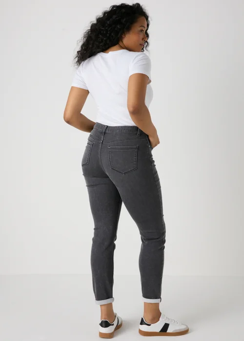 Jolie Grey Relaxed Skinny Jeans - 8 Image 2