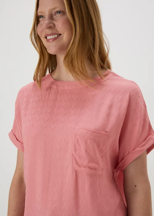 Pink Textured Pocket Detail T-Shirt - 8 Image 3