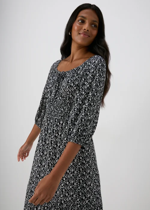 Black Ditsy Floral Shirred Midi Dress - 8 Image 3
