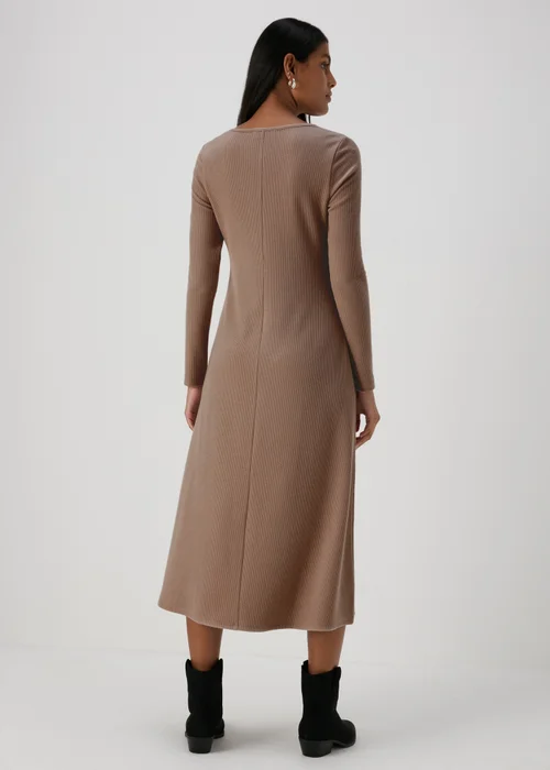Beige Ribbed Scoop Neck Midi Dress - 8 Image 2