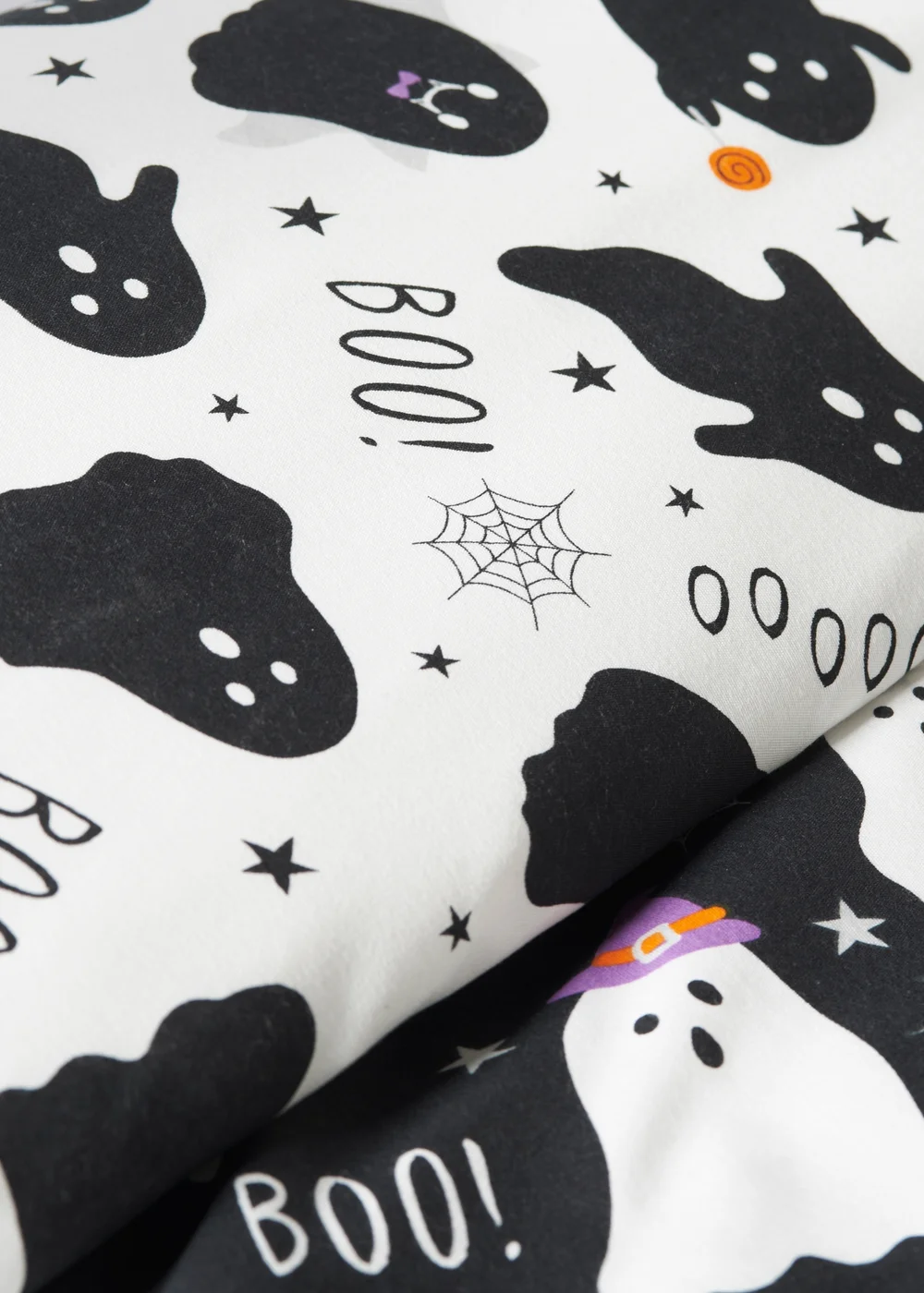 Halloween Monochrome Ghost Duvet Set - Single Image 3