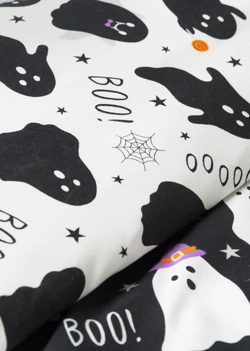 Halloween Monochrome Ghost Duvet Set - Single Image 3