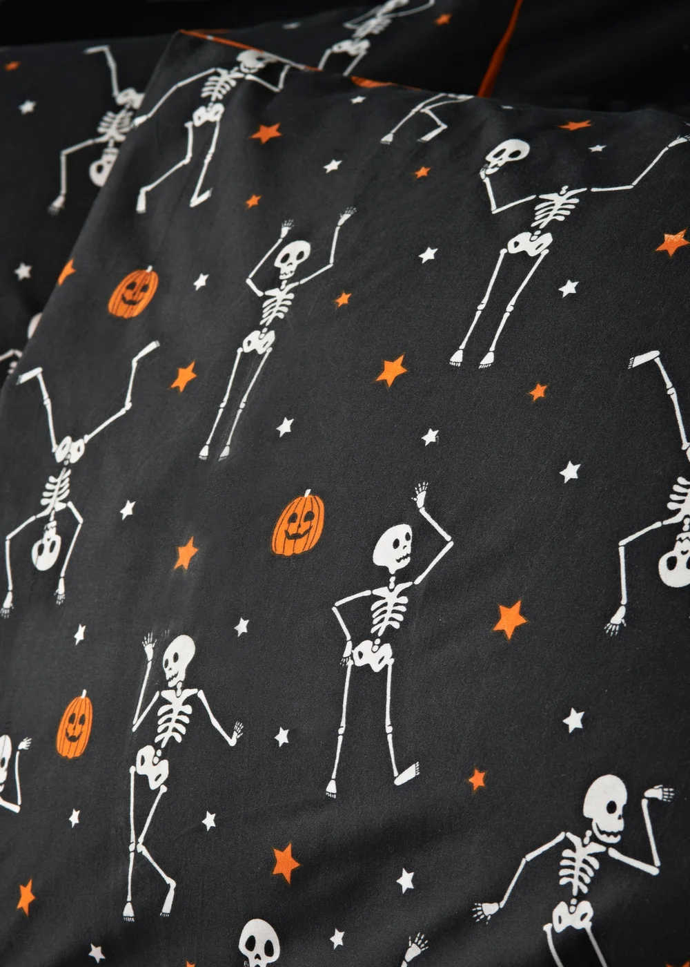 Halloween Reversible Skeleton Duvet Set - Single Image 2