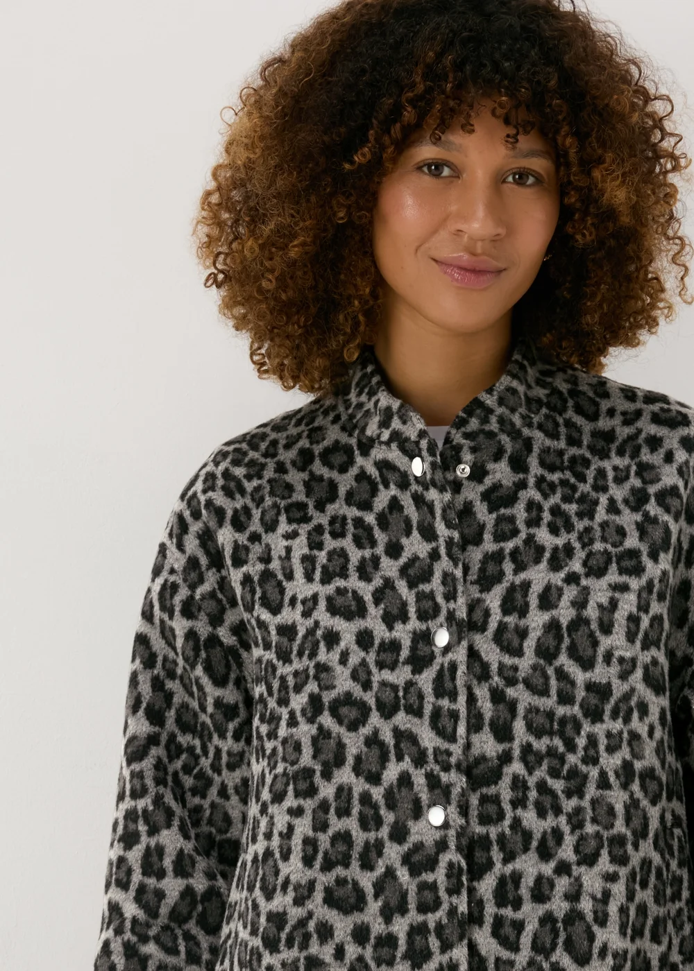 Grey Leopard Print Bomber Jacket - 8 Image 3