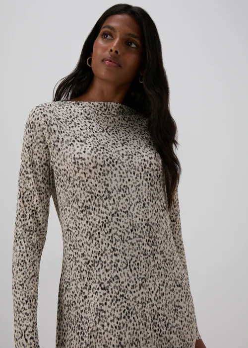 Cream Spot Print Plisse Midi Dress - 8 Image 3