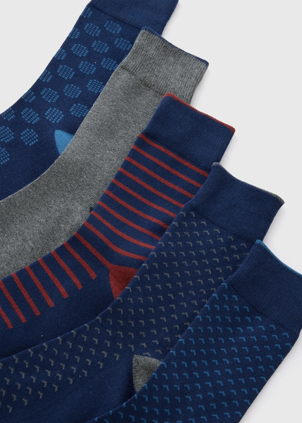 5 Pack Navy Patterned Socks - Sizes 6 - 8.5 Image 2