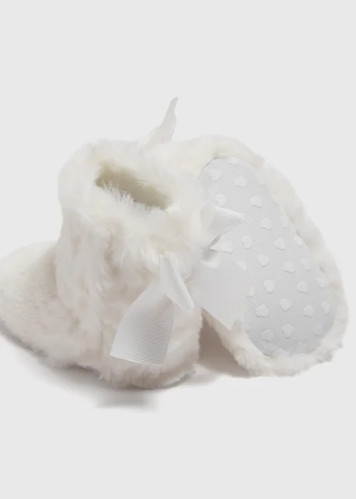 Baby Cream Faux Fur Slippers (6-18mths) - 0-3 months Image 2