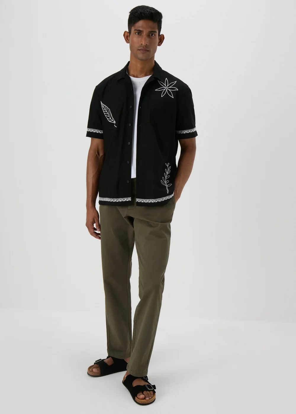 Black Leaf Embroidered Shirt - S Image 3