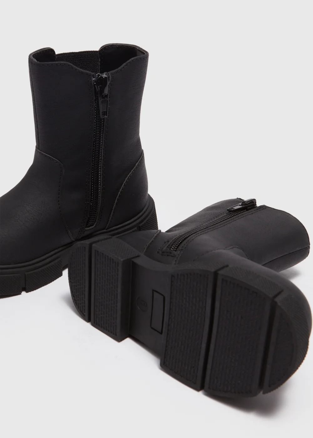 Girls Black Mid Calf Chelsea Boots (Younger 4-9) - Size 4 Infants Image 2