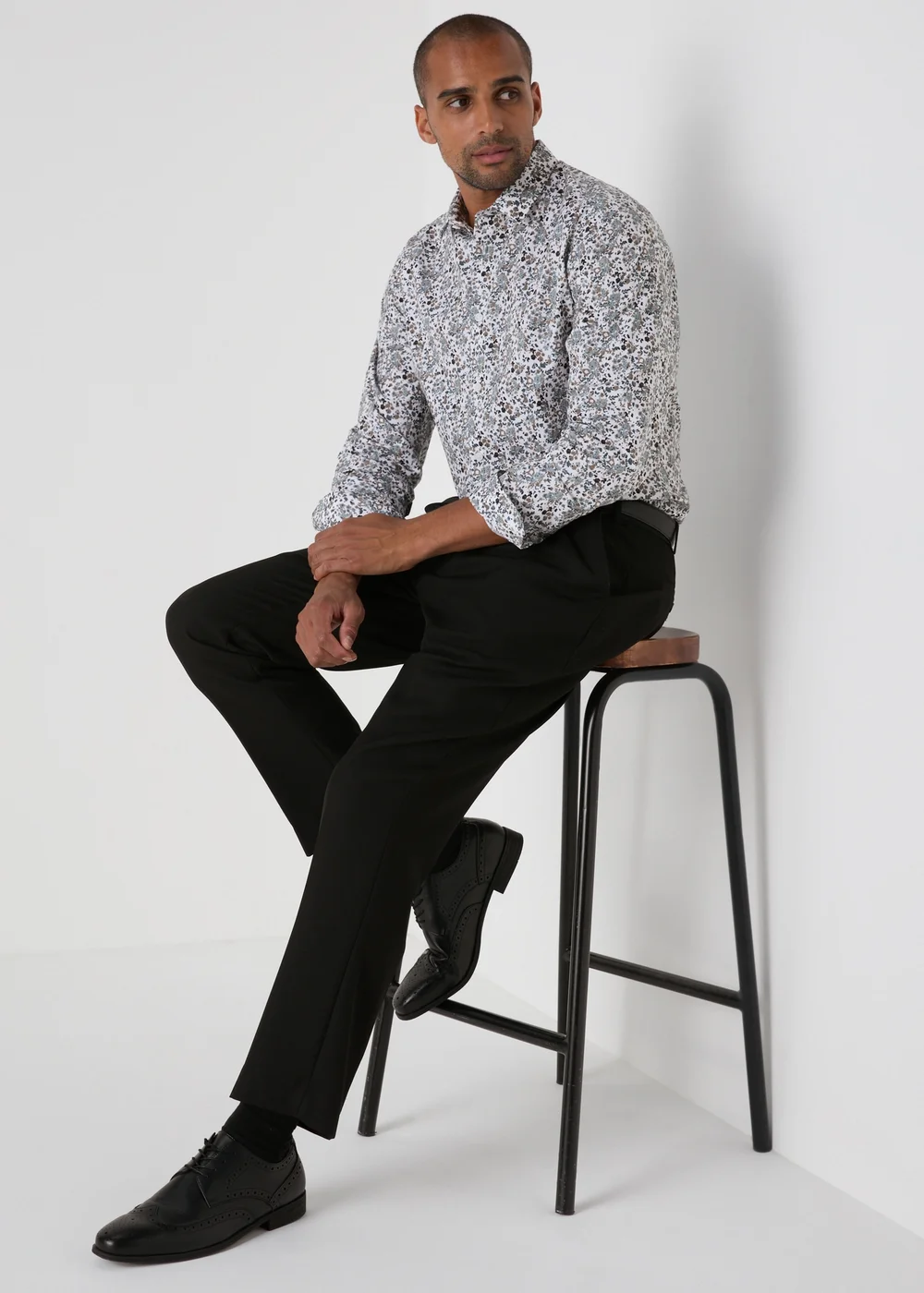 Taylor & Wright White Floral Slim Fit Shirt - S Image 4