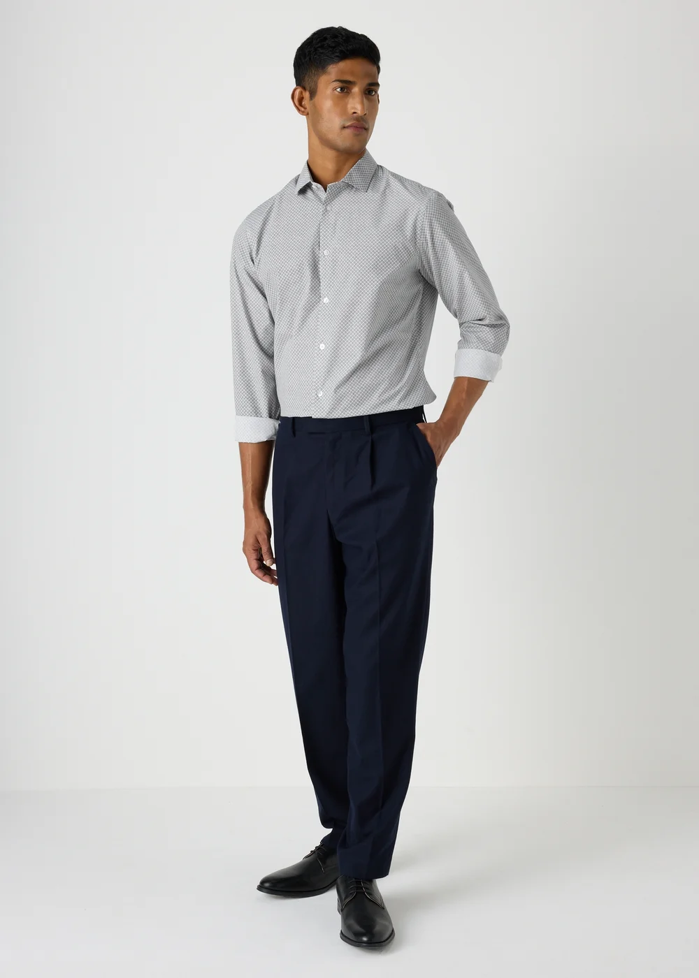 Taylor & Wright White Geometric Slim Fit Shirt - S Image 4