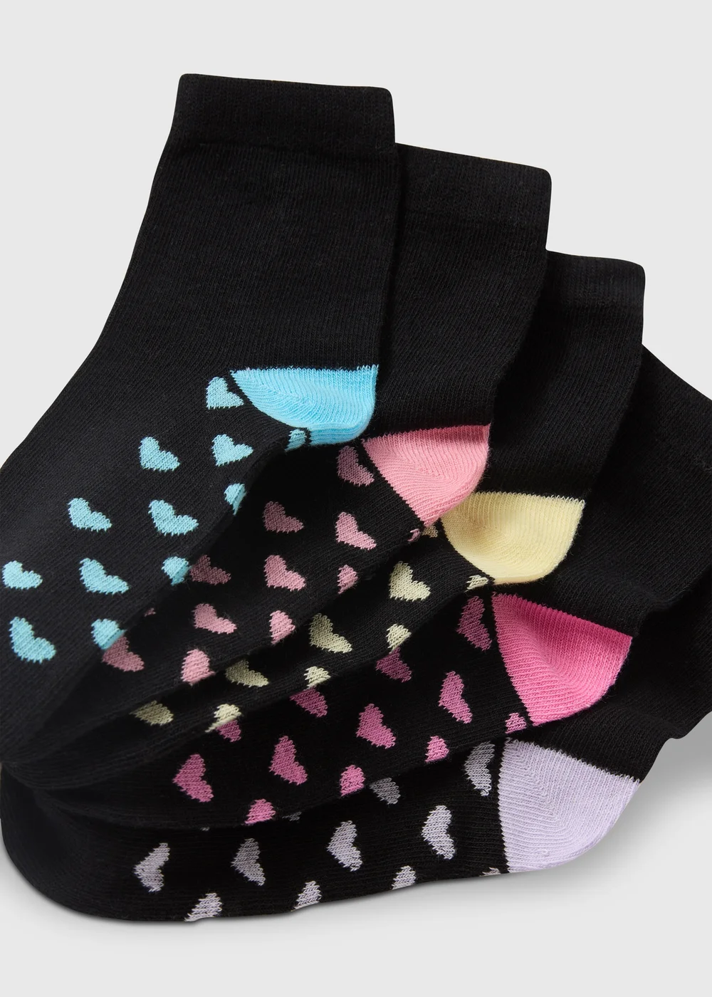 5 Pack Girls Black Heart Ankle Socks (Younger 6-Older5.5) - 4-5.5 Image 1