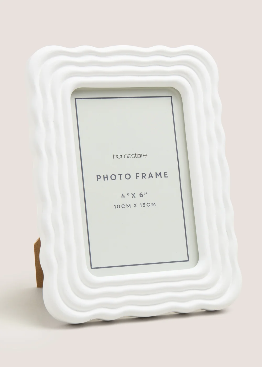 White Wavy Photo Frame (4inch x 6inch) Image 1