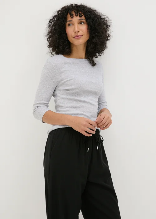 Grey 3/4 Sleeve T Shirt - 8 Image 1