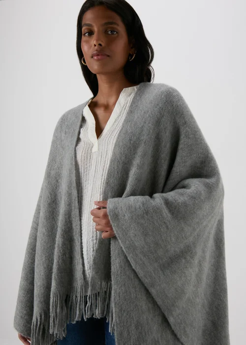 Grey Shawl - One Size Image 3