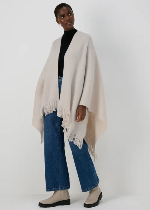Oatmeal Shawl - One Size Image 1