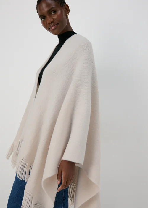 Oatmeal Shawl - One Size Image 3