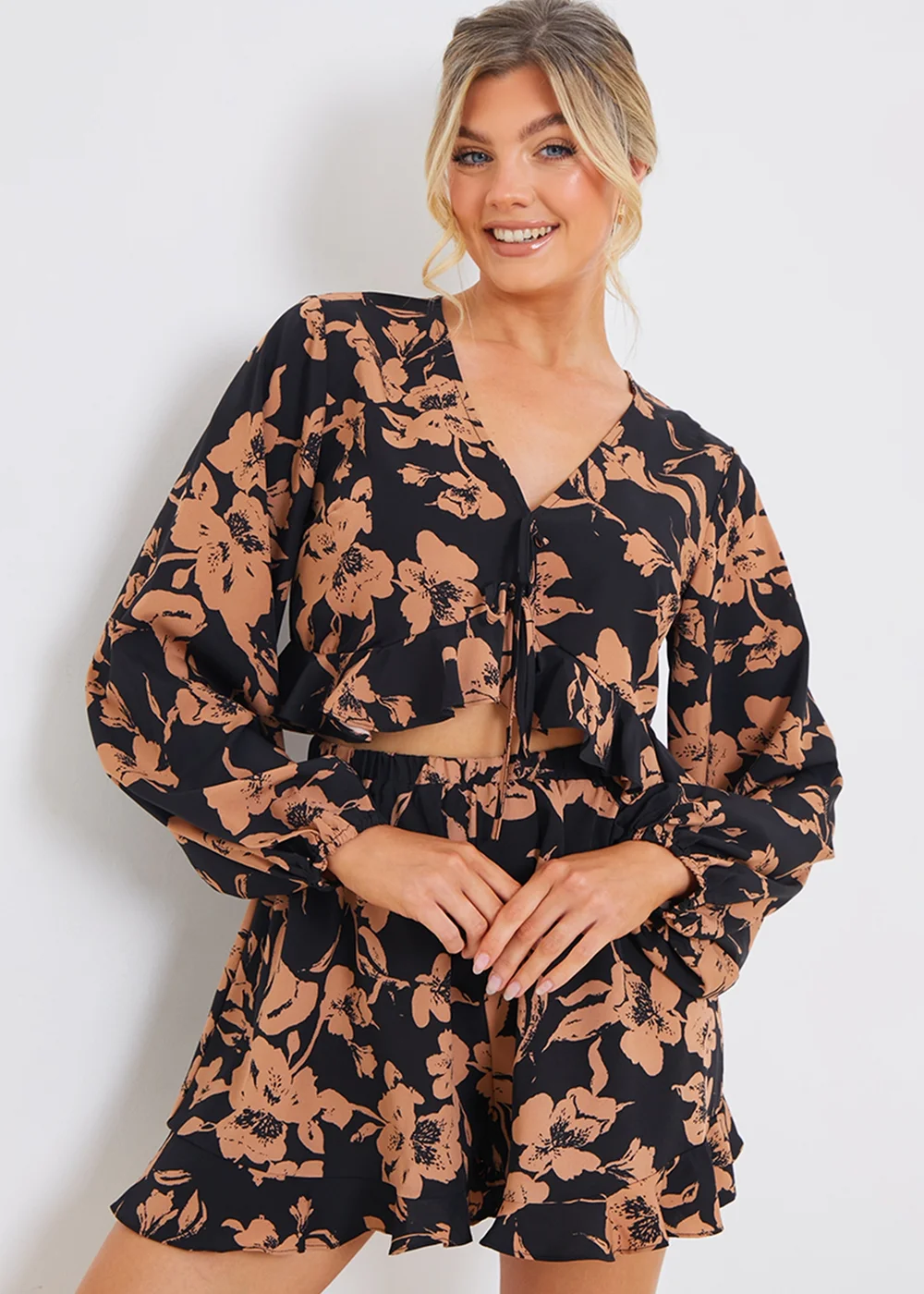 In The Style Jac Jossa Black Floral Co Ord Top - Size 16 Image 2
