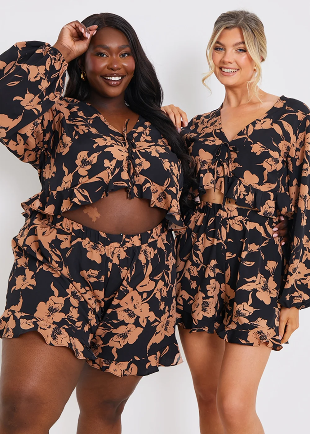 In The Style Black Floral Co Ord Shorts - 12 Image 2
