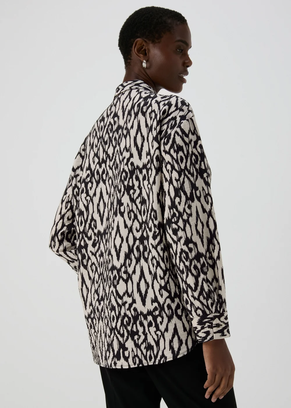 Et Vous Black Ikat Airflow Shirt - 8 Image 2
