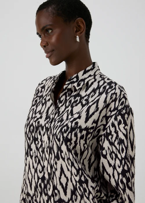 Et Vous Black Ikat Airflow Shirt - 8 Image 3