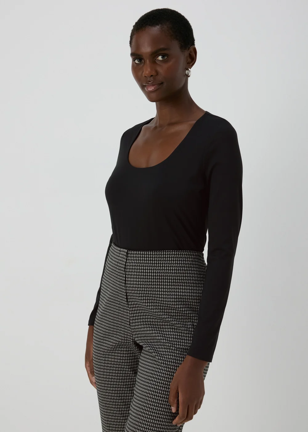 Et Vous Black Square Neck Top - Size 8 Image 1