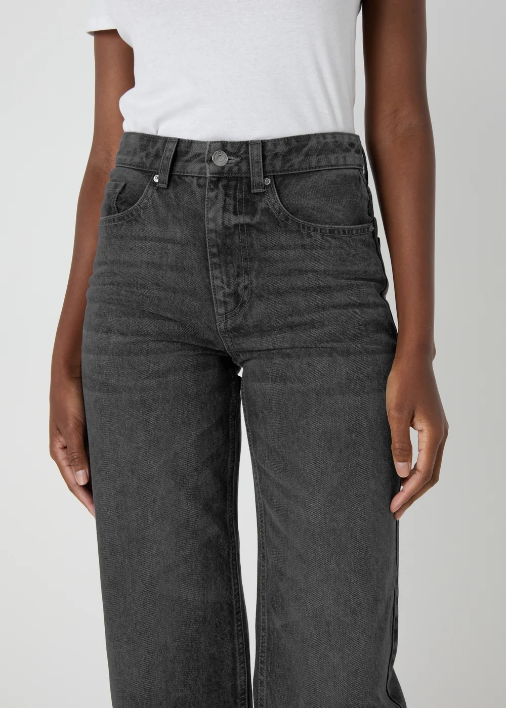 Grey Straight Denim Jeans - 8 Image 3