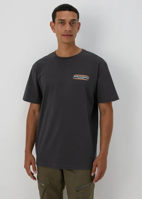 Black International T-Shirt - S Image 3