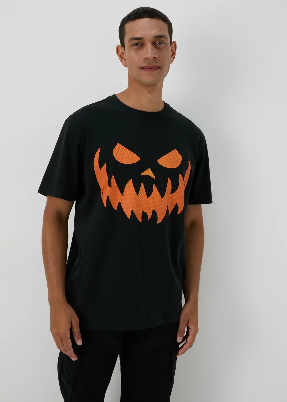 Black Pumpkin T-Shirt - S Image 1