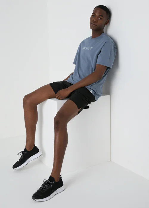 Souluxe Blue Graphic Symbols T-Shirt - XS Image 3
